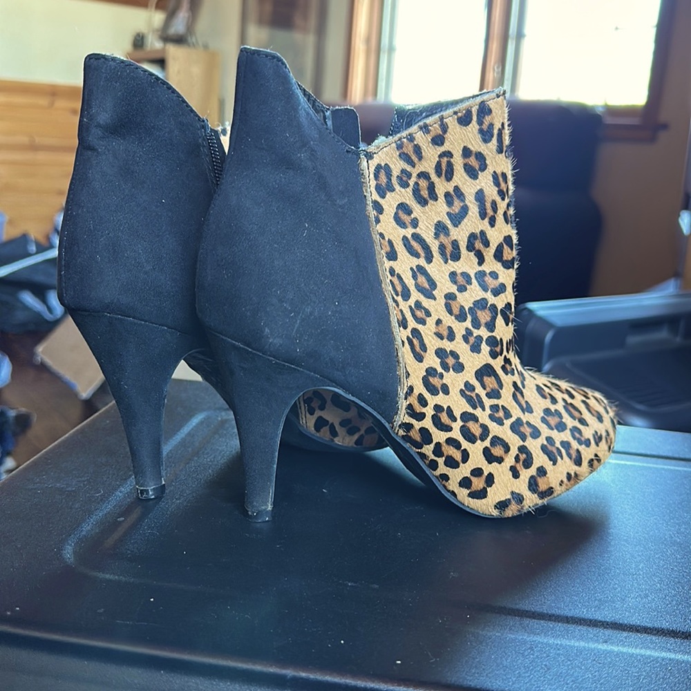 Size 9 leopard high heel ankle boots by Express